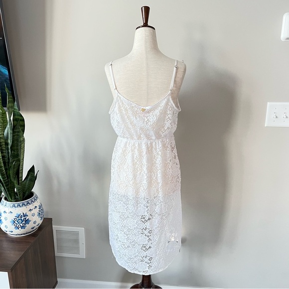 Victoria’s Secret Swim High-Low Lace Coverup - Picture 3 of 9